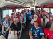 Medio centenar de adultos mayores celebraron su semana con un alegre recorrido por el Lago de Maracaibo