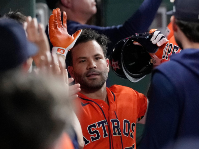 Jose-Altuve18