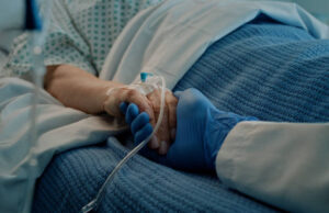 La atención del cáncer no admite pausas durante la reconstrucción del país