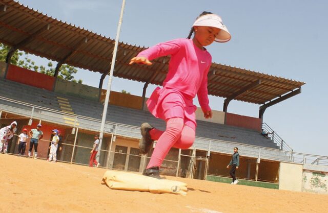Softbol-pequenas-ligas7