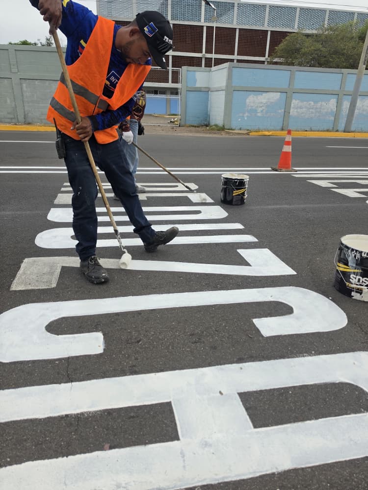 Gobernación consolida plan de demarcación y recuperación vial en el Zulia con más de 80 kilómetros atendidos