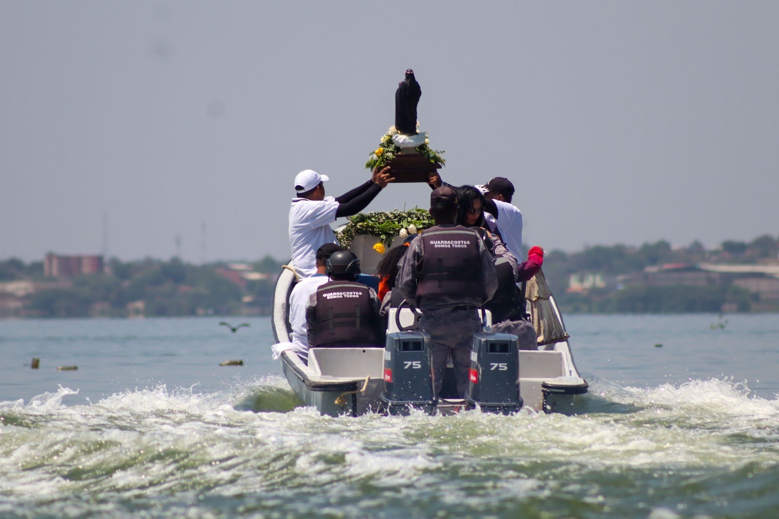 Santa Rosa de Lima volvió a bendecir las aguas del Lago de Maracaibo tras 10 años