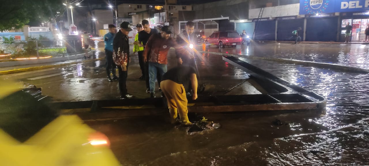 Imtcuma inició recuperación de cuatro semáforos afectados por lluvias en Maracaibo